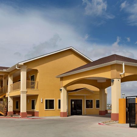 Days Inn By Wyndham Odessa Extérieur photo